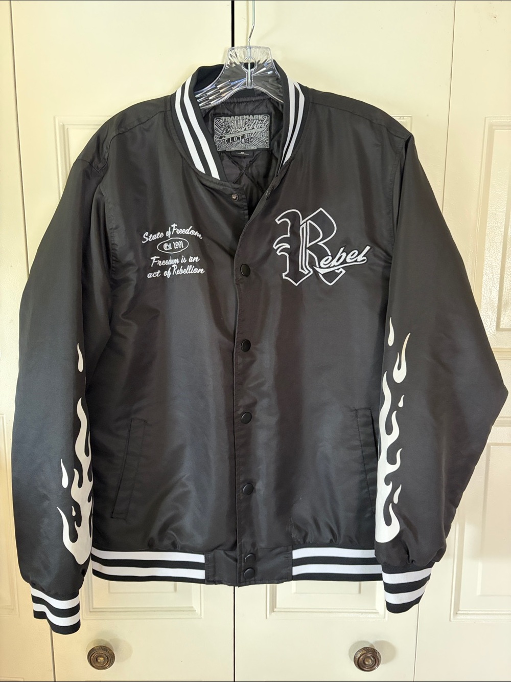 Streetwear Varsity Bomber Jacket Rebel Freedom Brooklyn Cloth Embroidered MED